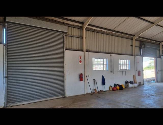 INDUSTRIAL PROPERTY TO RENT IN MERRIVALE